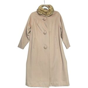 Vintage J.P. Stevens & Co. Inc. Velustre Cream  100% Wool Coat